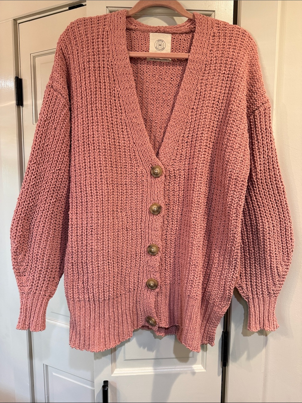Urban Outfitters Soft Pink Chenille Button-Up Cardigan..Urban Outfitters..Size M
